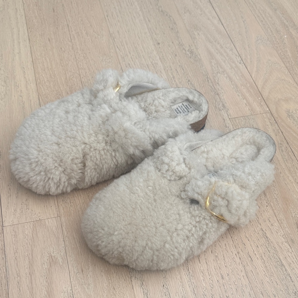 Birkenstock Boston Shearling Slippers with Gold Accent